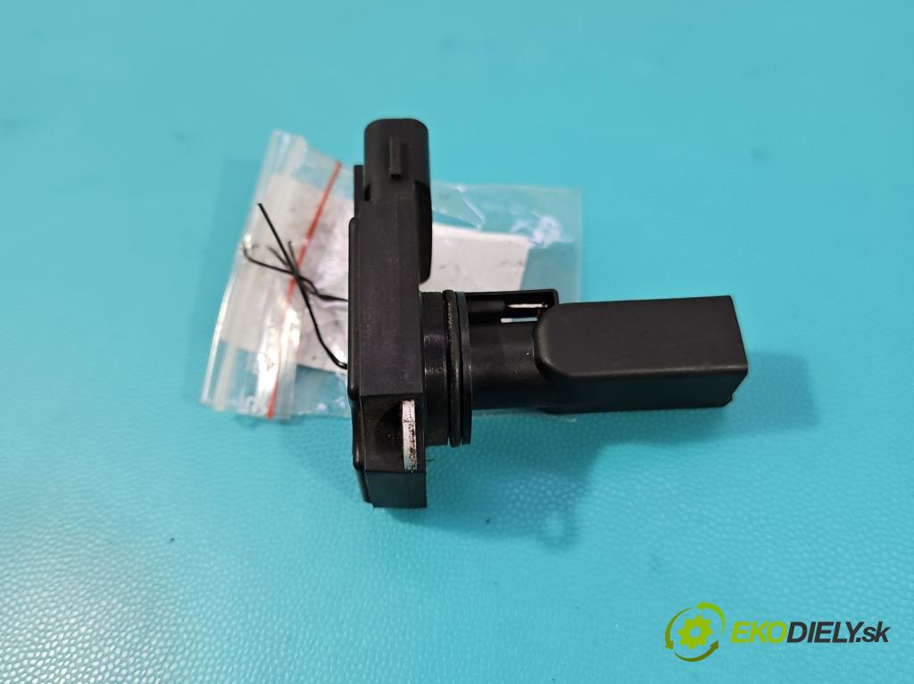 Toyota Corolla E12 2001-2009 2.0 D4D 90 HP manual 66 kW 1995 cm3 5- průtokoměr: 22204-27010 (Váha vzduchu)