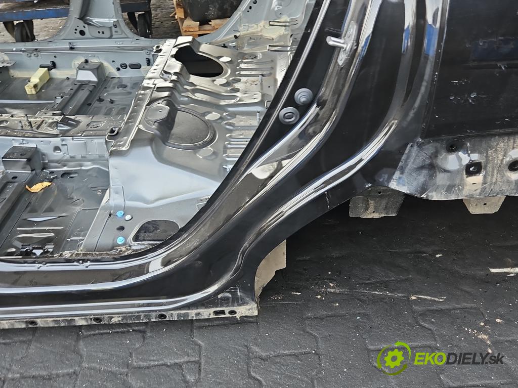 Dacia Duster III 24- 1.2 131 HP manual 96 kW 1199 cm3 5- blatník zadné ľavý