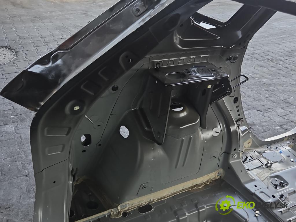 Dacia Duster III 24- 1.2 131 HP manual 96 kW 1199 cm3 5- blatník zadné ľavý