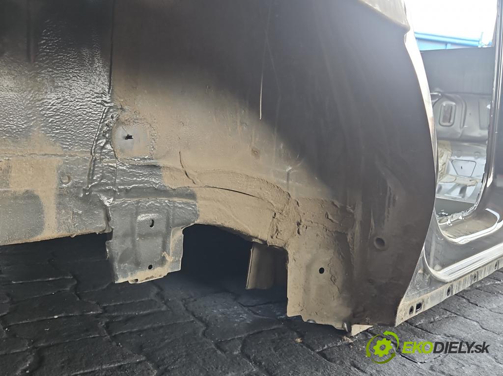 Dacia Duster III 24- 1.2 131 HP manual 96 kW 1199 cm3 5- blatník zadné pravý