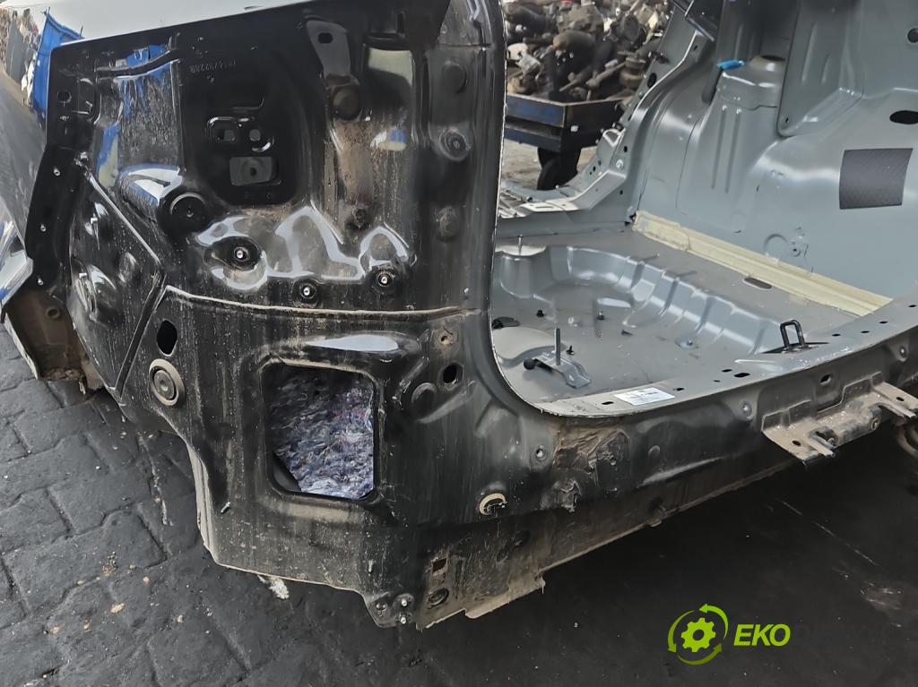 Dacia Duster III 24- 1.2 131 HP manual 96 kW 1199 cm3 5- pas zadní: