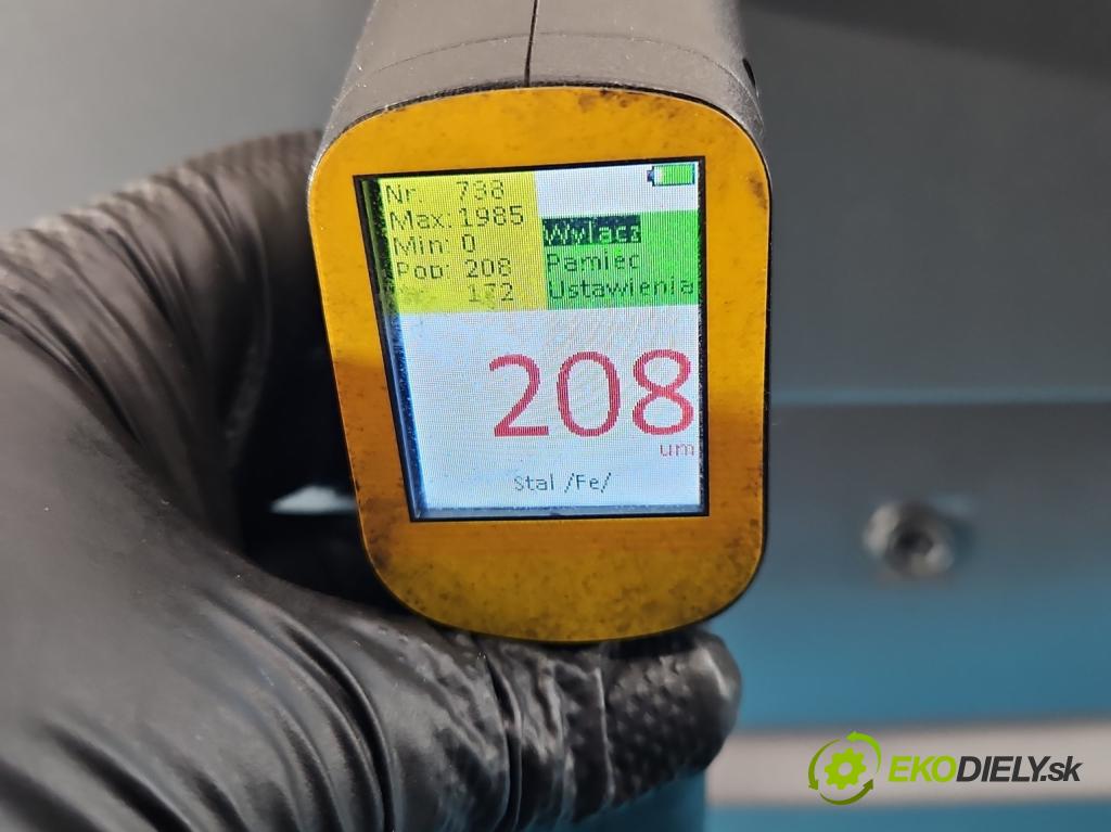 Bmw 5 E39 1996-2003 2.5 R6 170 HP automatic 125 kW 2494 cm3 4- zadna kufor  (Kapota zadná (kufor))