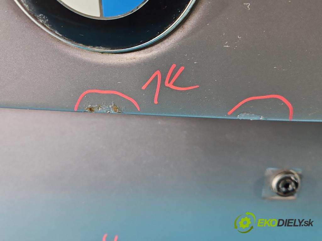 Bmw 5 E39 1996-2003 2.5 R6 170 HP automatic 125 kW 2494 cm3 4- zadna kufor  (Kapota zadná (kufor))