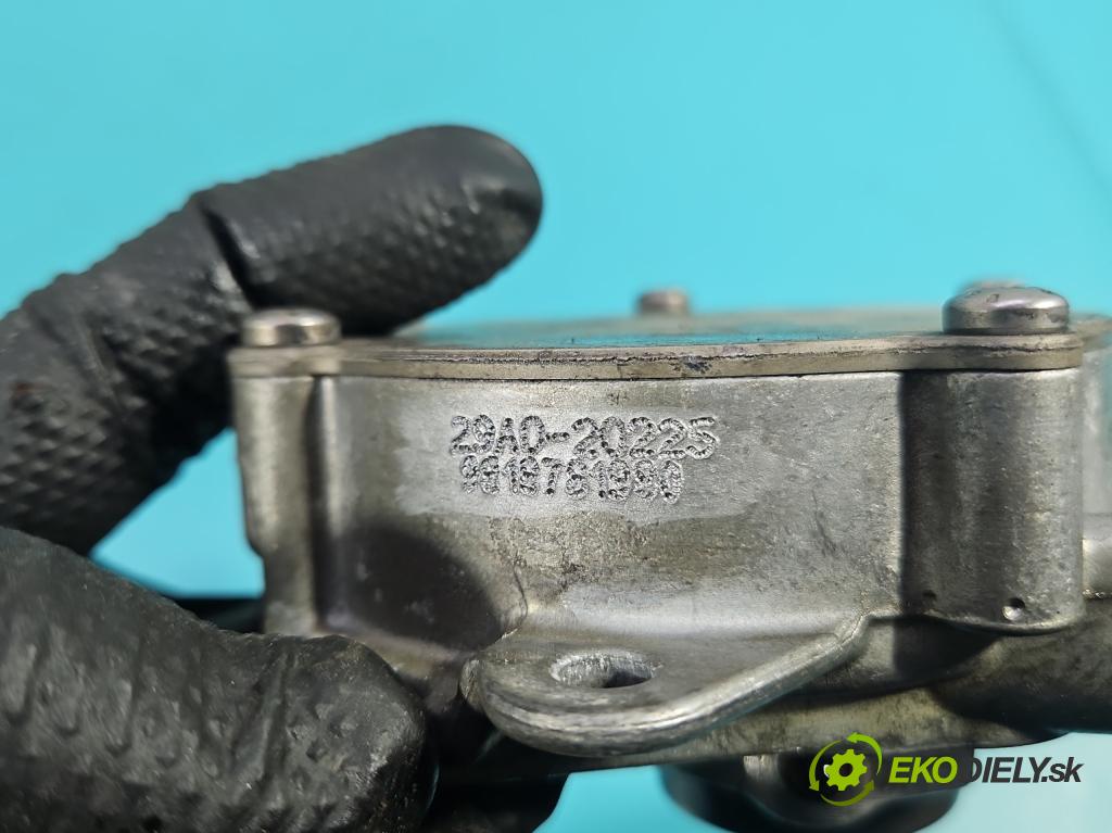 Peugeot 508 II 2018- 1.6 16V 181KM automatic 133 kW 1598 cm3 5- čerpadlo rotačný 9818781980