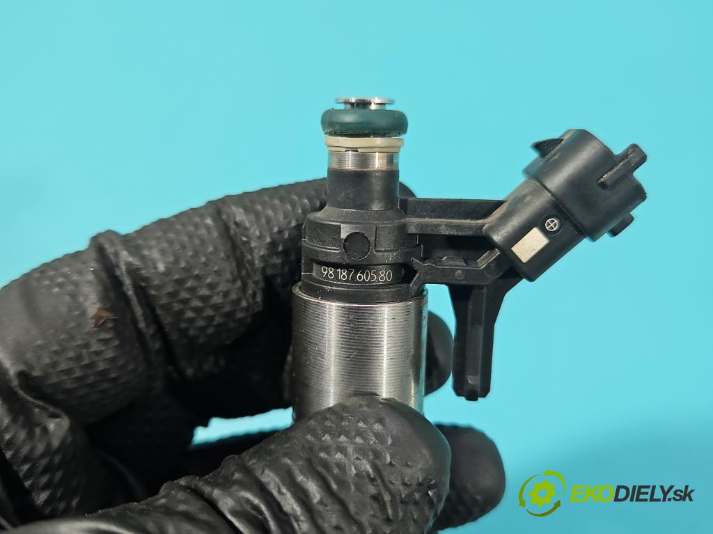 Peugeot 508 II 2018- 1.6 16V 181KM automatic 133 kW 1598 cm3 5- vstrek 0261500432 (Vstrekovač paliva)