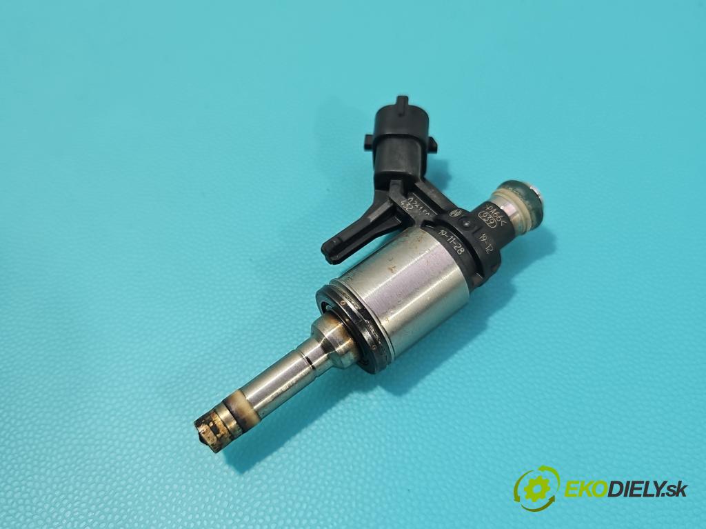 Peugeot 508 II 2018- 1.6 16V 181KM automatic 133 kW 1598 cm3 5- vstřikovač 0261500432 (Vstřikovač paliva)