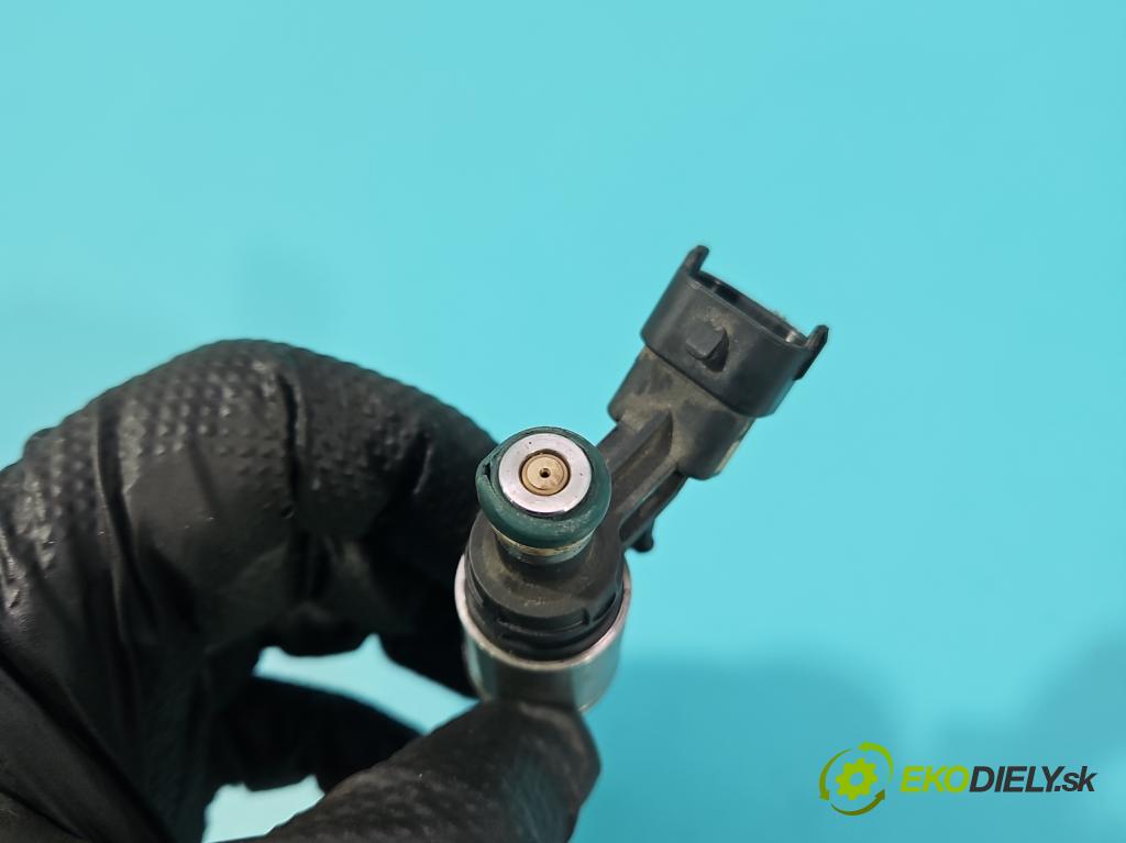 Peugeot 508 II 2018- 1.6 16V 181KM automatic 133 kW 1598 cm3 5- vstrek 0261500432 (Vstrekovač paliva)