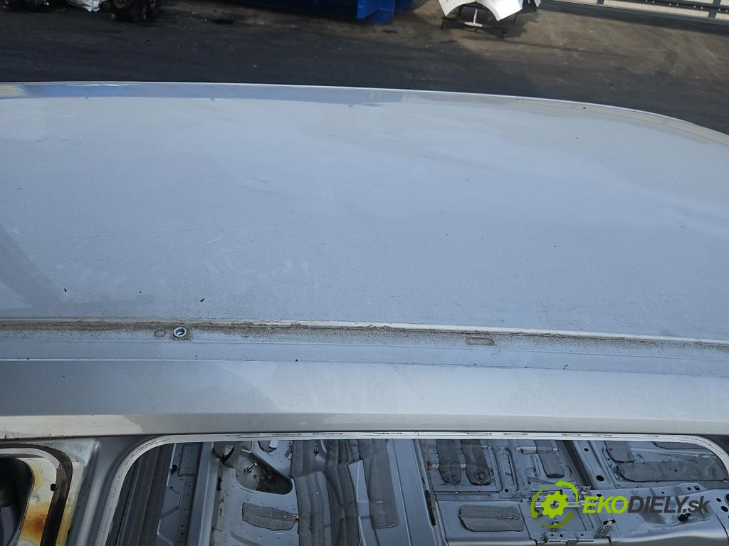 Vw Passat B8 2014 - 2.0 tdi 150 HP automatic 110 kW 1968 cm3 5- strecha