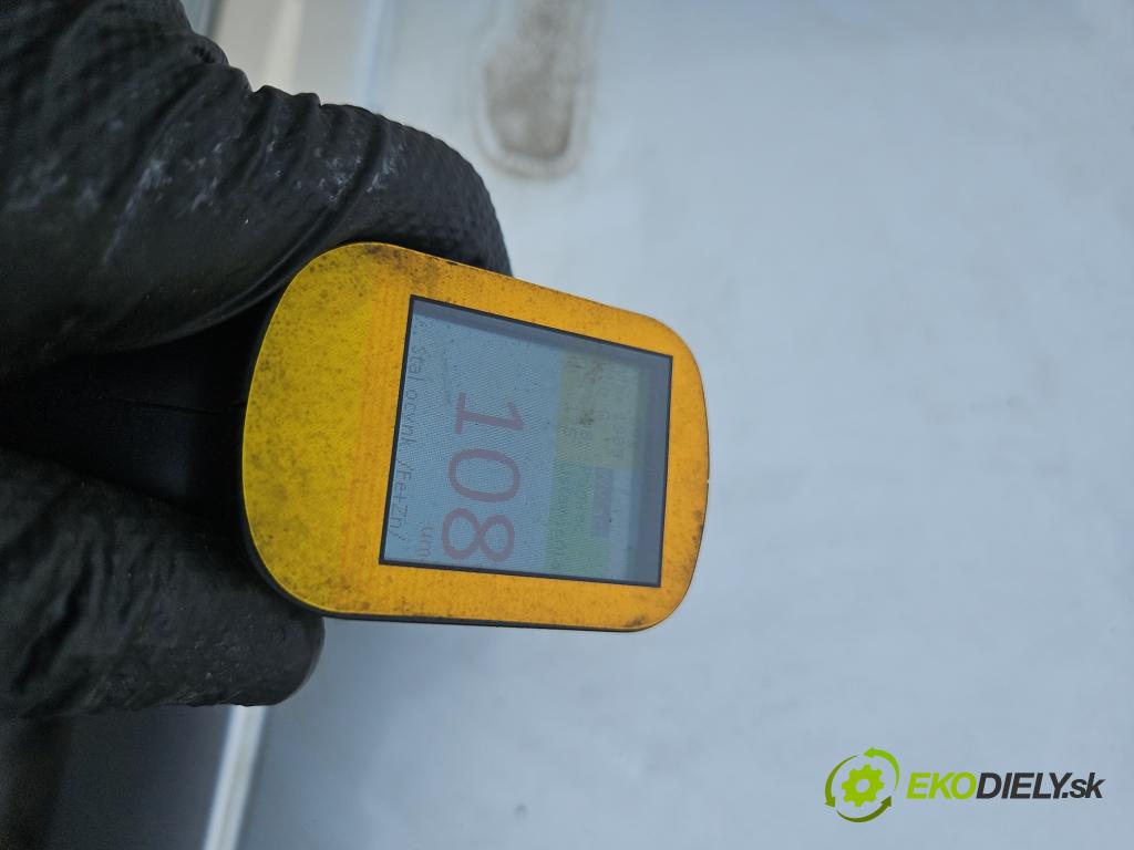 Vw Passat B8 2014 - 2.0 tdi 150 HP automatic 110 kW 1968 cm3 5- strecha