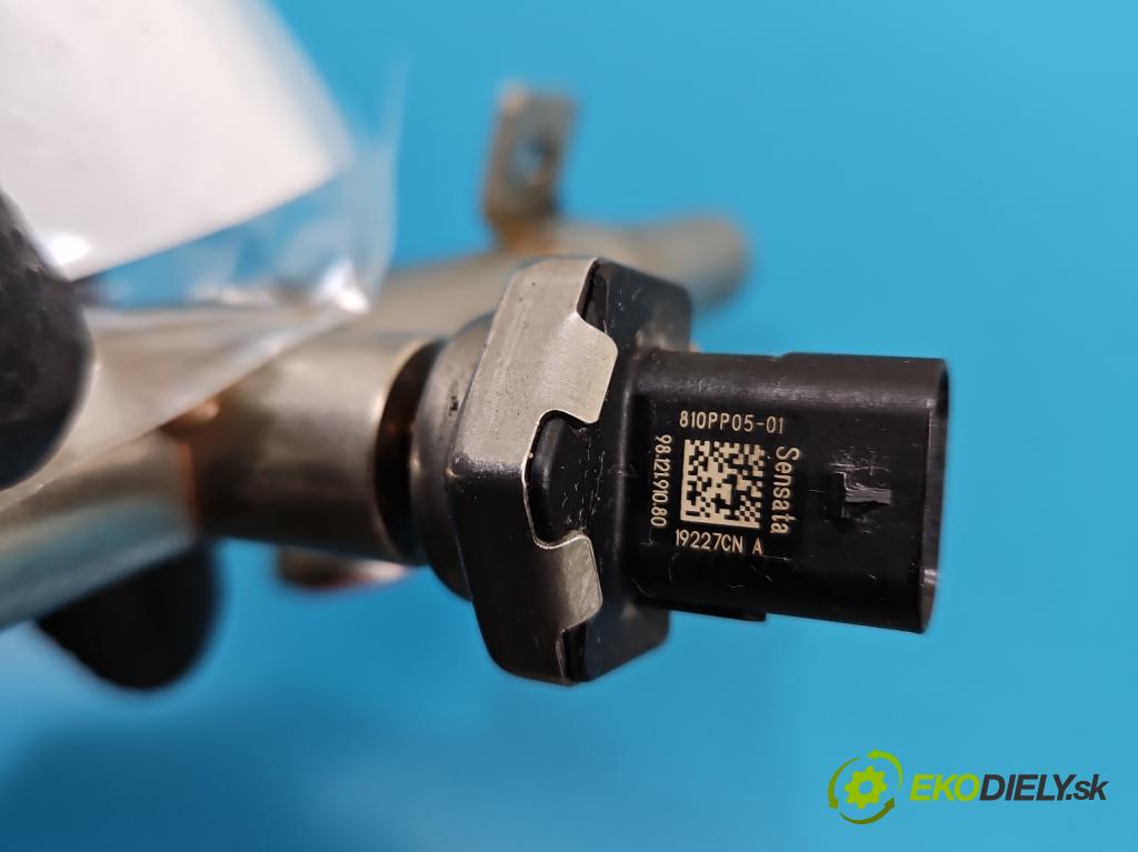 Peugeot 508 II 2018- 1.6 16V 181KM automatic 133 kW 1598 cm3 5- lišta vstřikovací 9814468180 (Vstřikovací lišta)