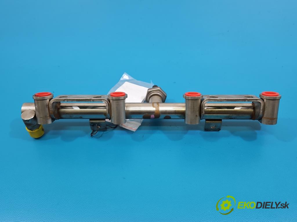 Peugeot 508 II 2018- 1.6 16V 181KM automatic 133 kW 1598 cm3 5- lišta vstřikovací 9814468180 (Vstřikovací lišta)