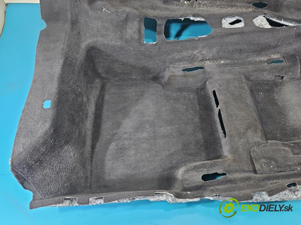 Vw Passat B8 2014 - 2.0 tdi 150 HP automatic 110 kW 1968 cm3 5- koberec do auta ostatné 3G1863368J