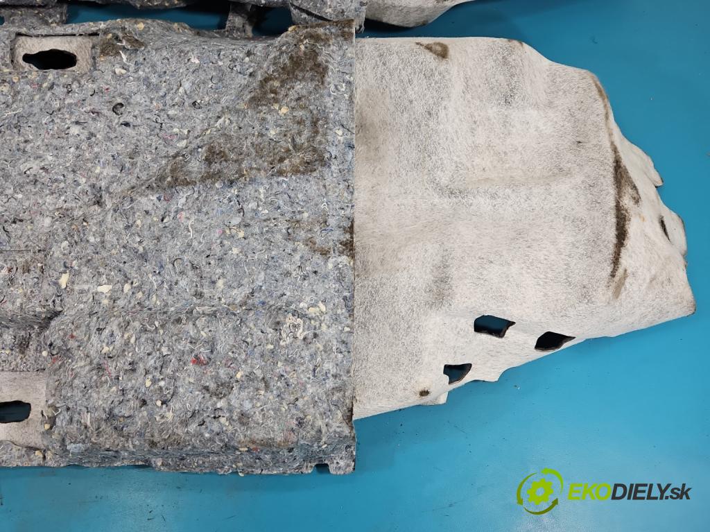 Vw Passat B8 2014 - 2.0 tdi 150 HP automatic 110 kW 1968 cm3 5- koberec do auta ostatné 3G1863368J