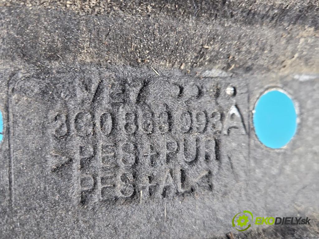 Vw Passat B8 2014 - 2.0 tdi 150 HP automatic 110 kW 1968 cm3 5- Zvuková izolácia ostatné 3G0863993A