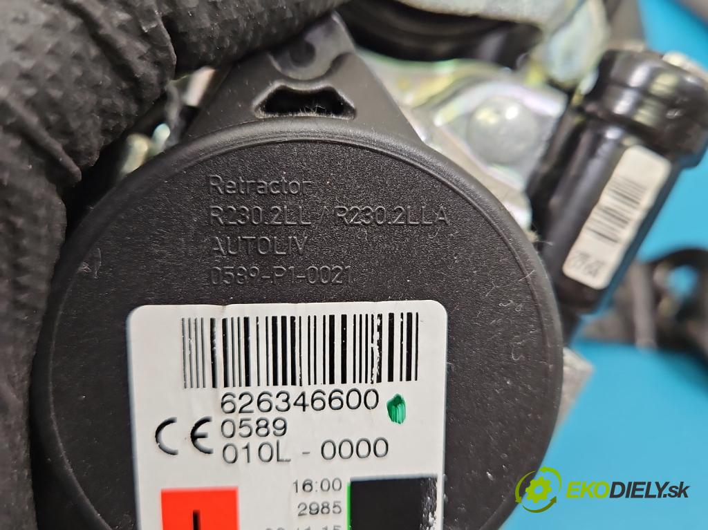 Vw Passat B8 2014 - 2.0 tdi 150 hp automatic 110 kW 1968 cm3 5- stěna bezpečnost přední pravý 631627100C