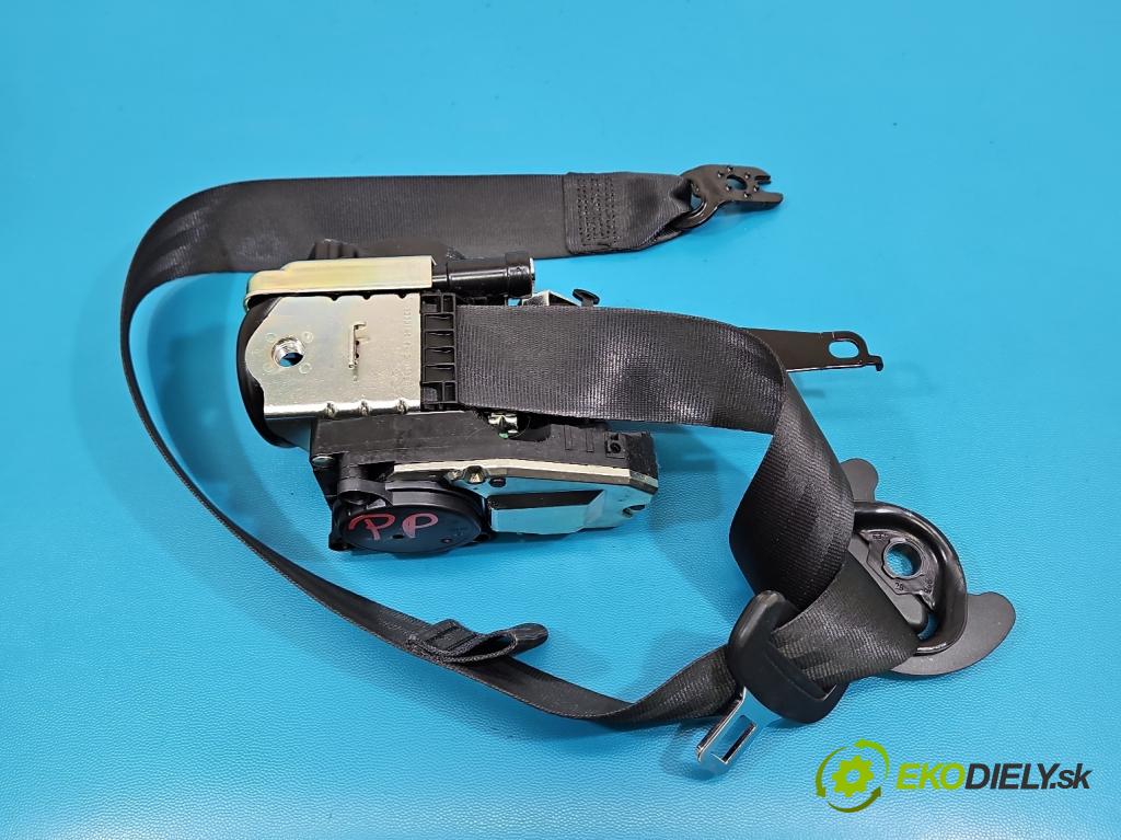 Vw Passat B8 2014 - 2.0 tdi 150 hp automatic 110 kW 1968 cm3 5- stěna bezpečnost přední pravý 631627100C