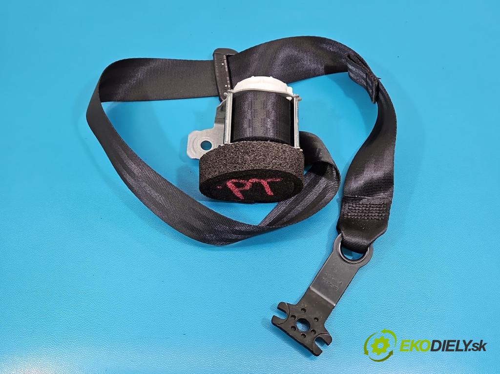 Vw Passat B8 2014 - 2.0 tdi 150 hp automatic 110 kW 1968 cm3 5- stěna bezpečnost zadní pravý 3G9857806F