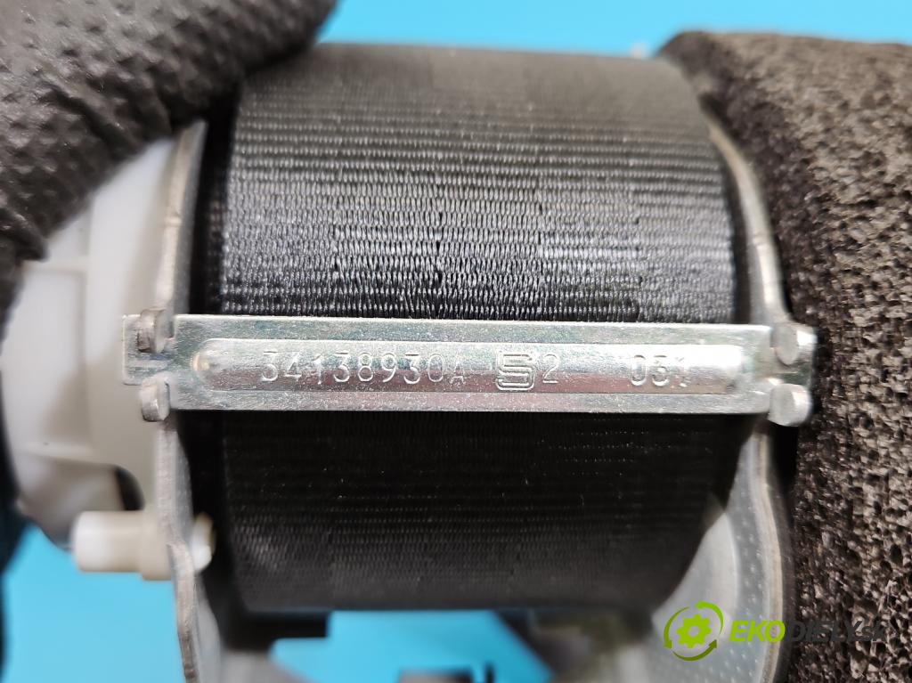 Vw Passat B8 2014 - 2.0 tdi 150 hp automatic 110 kW 1968 cm3 5- stěna bezpečnost zadní pravý 3G9857806F