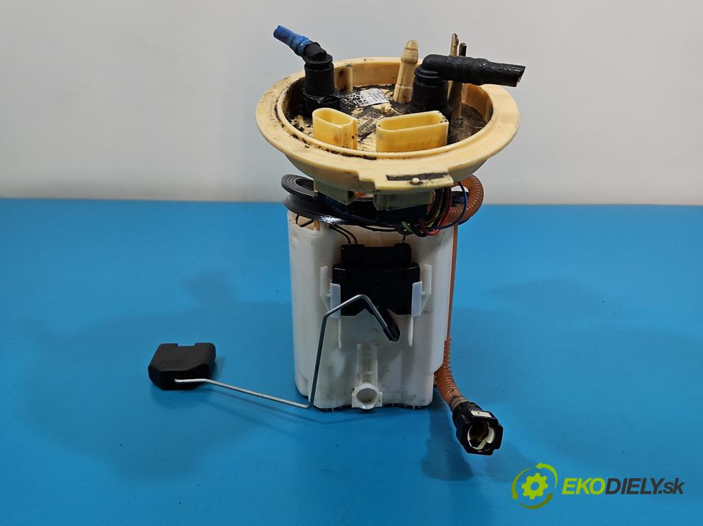 Vw Passat B8 2014 - 2.0 tdi 150 HP automatic 110 kW 1968 cm3 5- čerpadlo palivo 3Q0919050