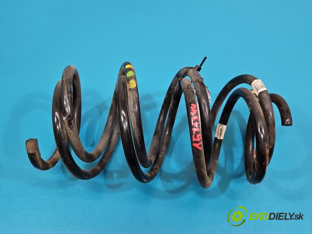 Vw Passat B8 2014 - 2.0 tdi 150 hp automatic 110 kW 1968 cm3 5- Pružiny: přední komplet 