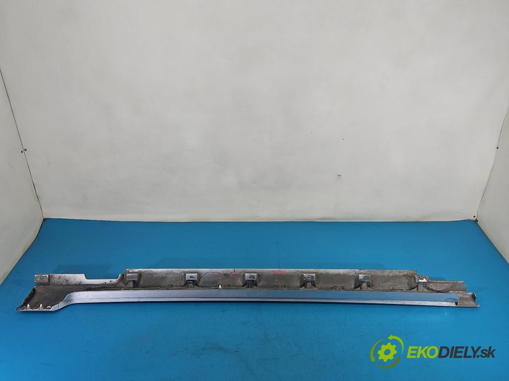 Vw Passat B8 2014 - 2.0 tdi 150 HP automatic 110 kW 1968 cm3 5- lišta práh: pravé 3G0853858 (Lišta prahová)