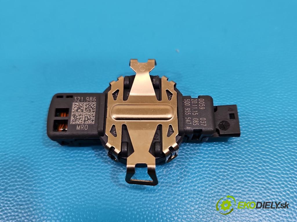 Vw Passat B8 2014 - 2.0 tdi 150 HP automatic 110 kW 1968 cm3 5- snímač déšť: 5Q0955547A (Snímač dažďa)