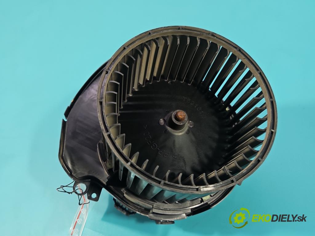 Dacia Duster III 24- 1.2 131 HP manual 96 kW 1199 cm3 5- ventilátor vzduchu 12289550