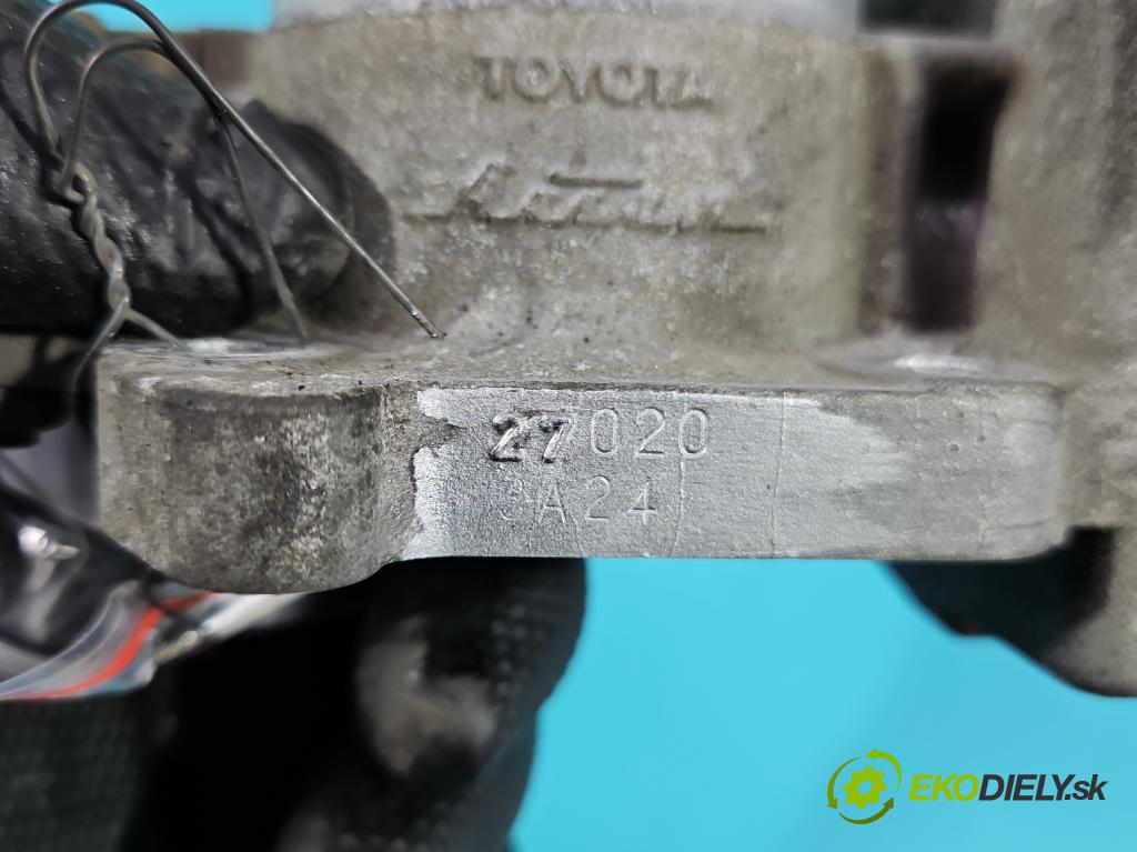 Toyota Corolla E12 2001-2009 2.0 D4D 90 hp manual 66 kW 1995 cm3 5- škrticí klapka  (Škrticí klapka)