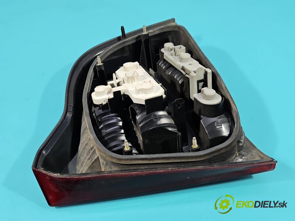 Volvo S80 I 1998-2006 2.5 TDI 140 HP manual 103 kW 2461 cm3 4- svetlo / reflektor zadné ľavé 9154478 (Kľučka dverí ostatné)