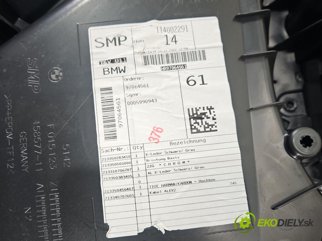 Bmw iX1 U11 0.0 elektrický: 272 HP automatic 200 kW 1 cm3 5- Čalounictví: dvere zadné pravé 97064561