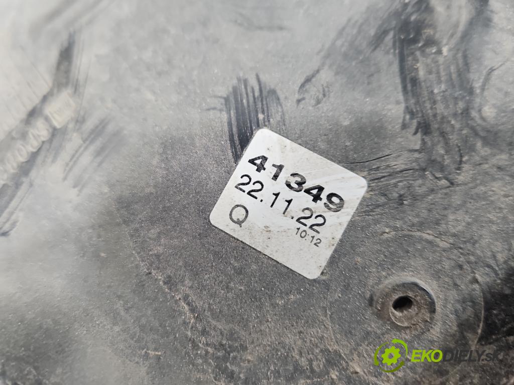 Bmw iX1 U11 0.0 elektrický: 272 HP automatic 200 kW 1 cm3 5- Blatník: predné pravé 9465696