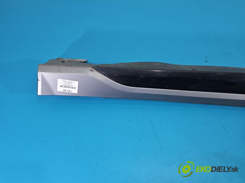 Bmw iX1 U11 0.0 elektrický: 272 HP automatic 200 kW 1 cm3 5- lišta práh: pravé 5A01682 (Lišta prahová)