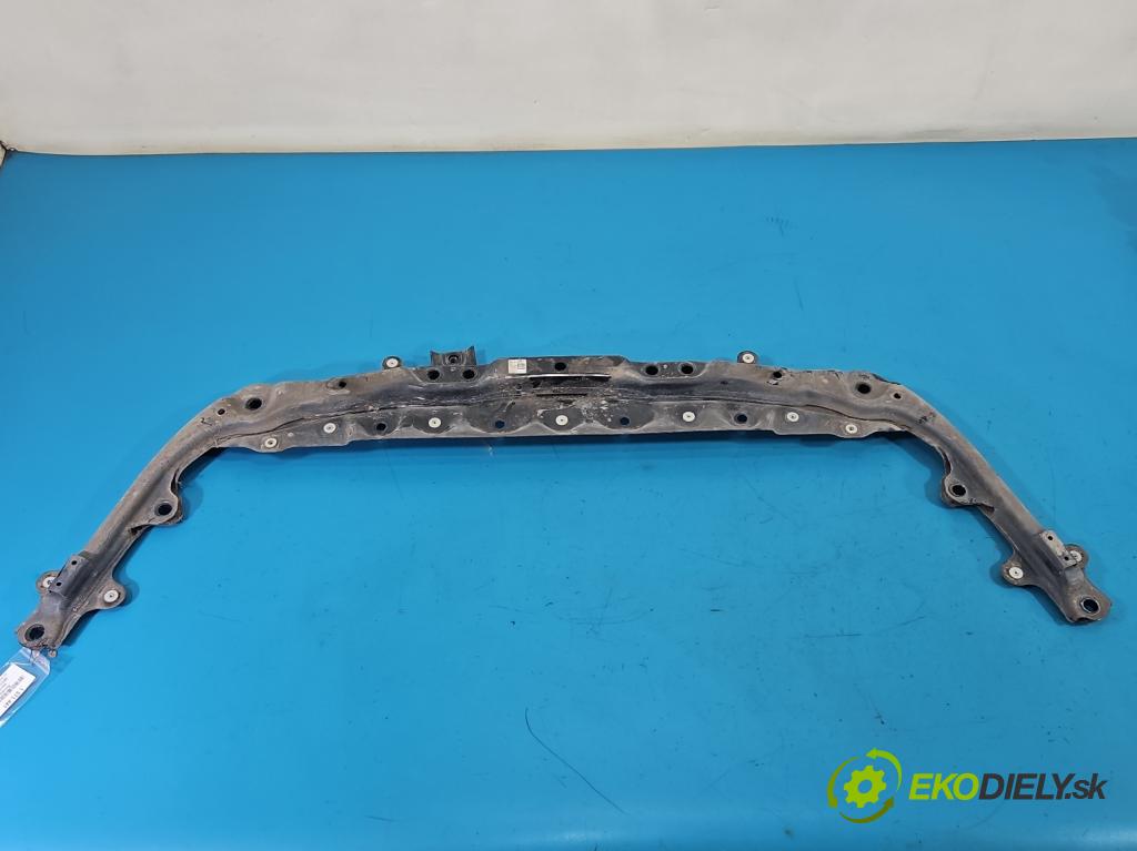 Bmw iX1 U11 0.0 elektrický: 272 hp automatic 200 kW 1 cm3 5- Upevnění: 8836955