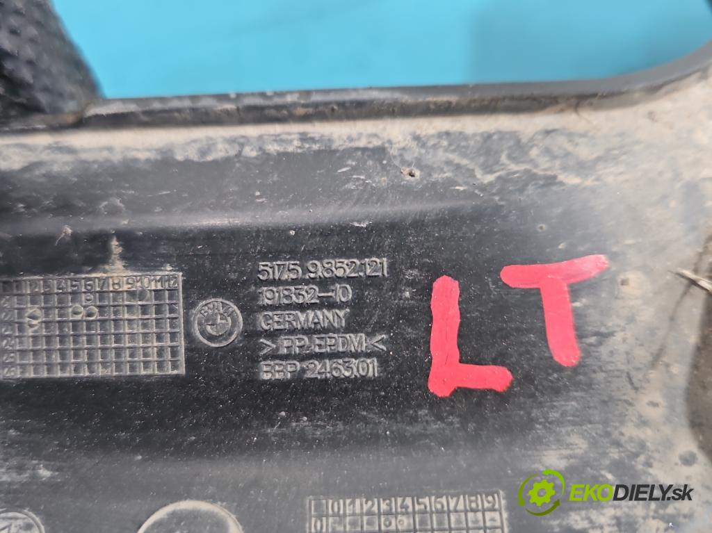 Bmw iX1 U11 0.0 elektrický: 272 hp automatic 200 kW 1 cm3 5- kryt plastová 9852121