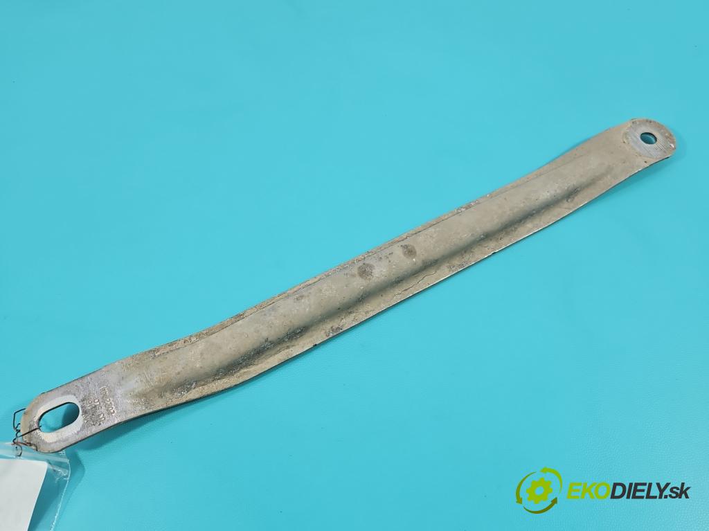 Bmw iX1 U11 0.0 elektrický: 272 HP automatic 200 kW 1 cm3 5- Vzpěra: 9796459