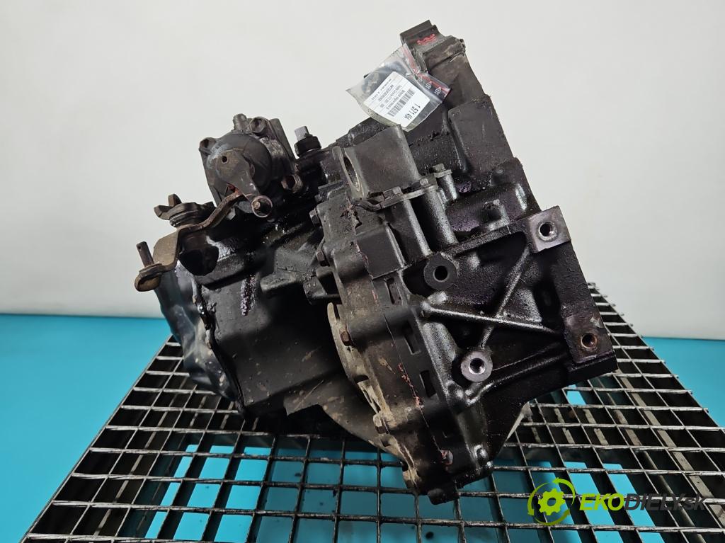 Toyota Corolla E12 2001-2009 2.0 D4D 90 HP manual 66 kW 1995 cm3 5- prevodovka stupeň,rýchlosť manual E350C