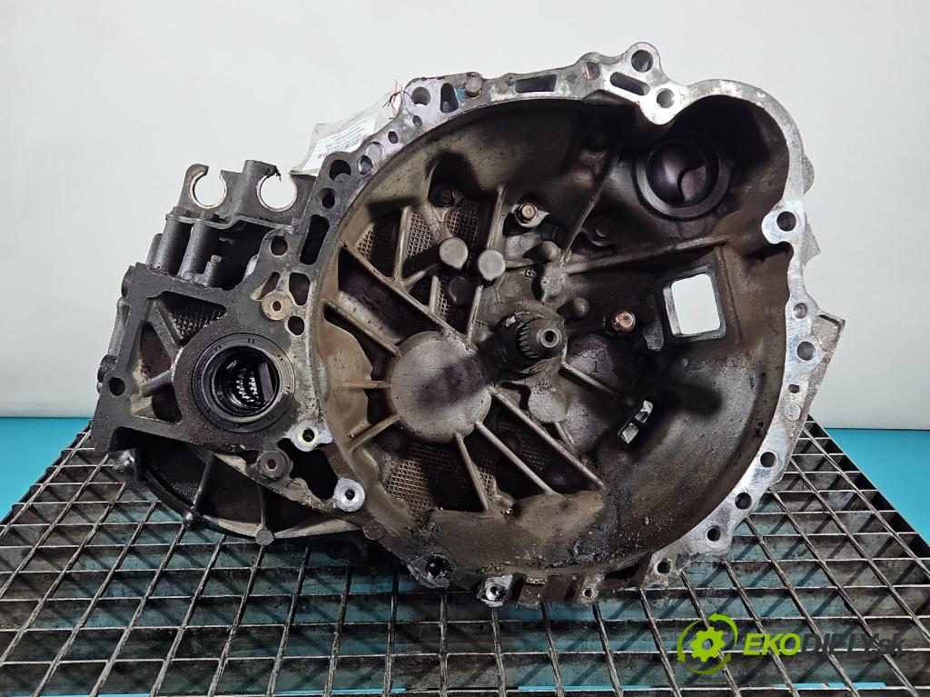 Toyota Corolla E12 2001-2009 2.0 D4D 90 HP manual 66 kW 1995 cm3 5- prevodovka stupeň,rýchlosť manual E350C