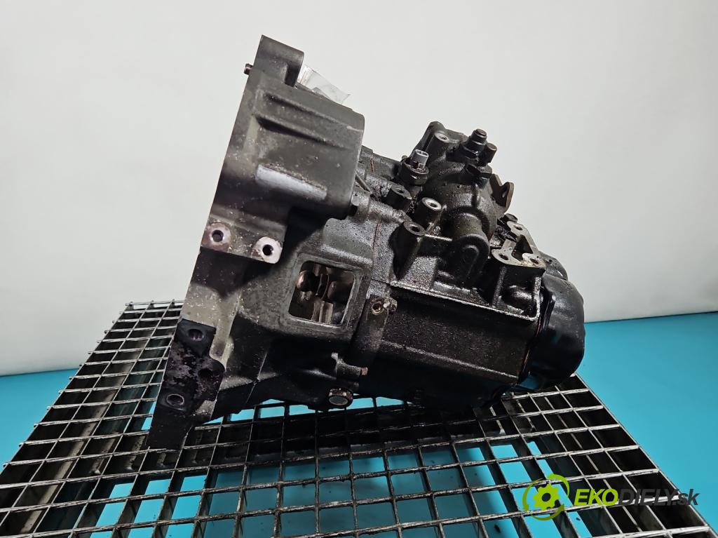 Toyota Corolla E12 2001-2009 2.0 D4D 90 HP manual 66 kW 1995 cm3 5- prevodovka stupeň,rýchlosť manual E350C