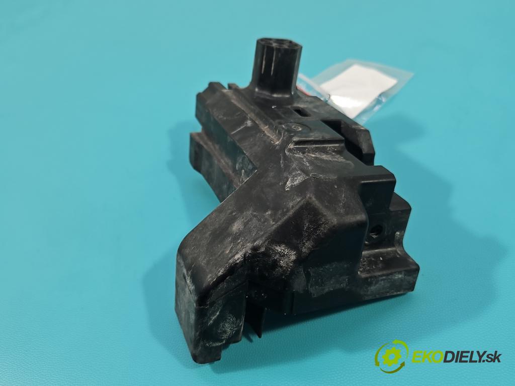 Bmw iX1 U11 0.0 elektrický: 272 HP automatic 200 kW 1 cm3 5- Upevnenie: