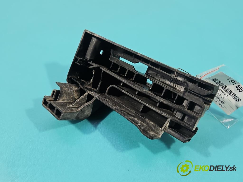 Bmw iX1 U11 0.0 elektrický: 272 HP automatic 200 kW 1 cm3 5- Upevnenie: 