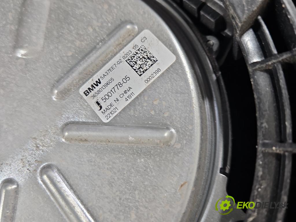 Bmw iX1 U11 0.0 elektrický: 272 hp automatic 200 kW 1 cm3 5- ventilátor chladič 9846925