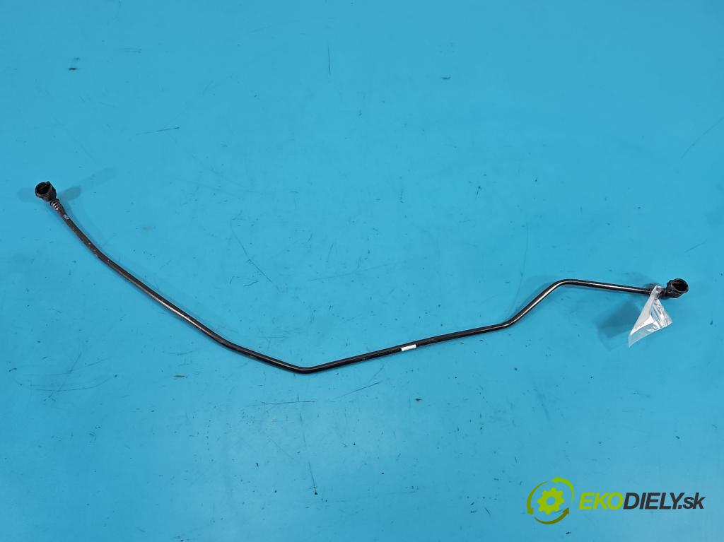 Bmw iX1 U11 0.0 elektrický: 272 HP automatic 200 kW 1 cm3 5- rúrka systému chladenia 9886706