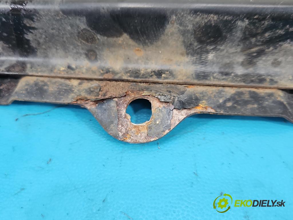 Ford Fiesta Mk7 2008-2017 1.2 16V 82 HP manual 60 kW 1242 cm3 3- výstuha nárazník predné