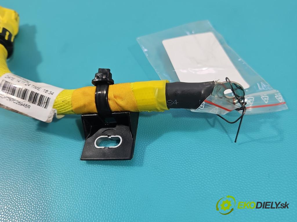 Dacia Duster III 24- 1.2 131 HP manual 96 kW 1199 cm3 5- Zväzok: ostatné 297C26948R