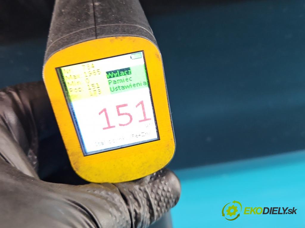 Ford Fiesta Mk7 2008-2017 1.2 16V 82 hp manual 60 kW 1242 cm3 3- dveře přední pravé  (Klika dveří ostatní)