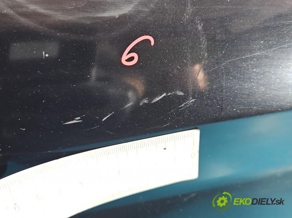 Ford Fiesta Mk7 2008-2017 1.2 16V 82 hp manual 60 kW 1242 cm3 3- dveře přední pravé  (Klika dveří ostatní)