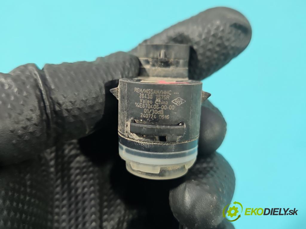 Dacia Duster III 24- 1.2 131 hp manual 96 kW 1199 cm3 5- snímač parkování 284387575R