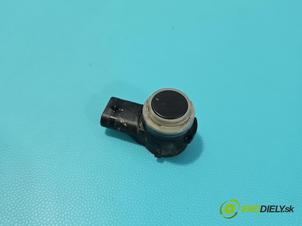 Dacia Duster III 24- 1.2 131 hp manual 96 kW 1199 cm3 5- snímač parkování 284388091R