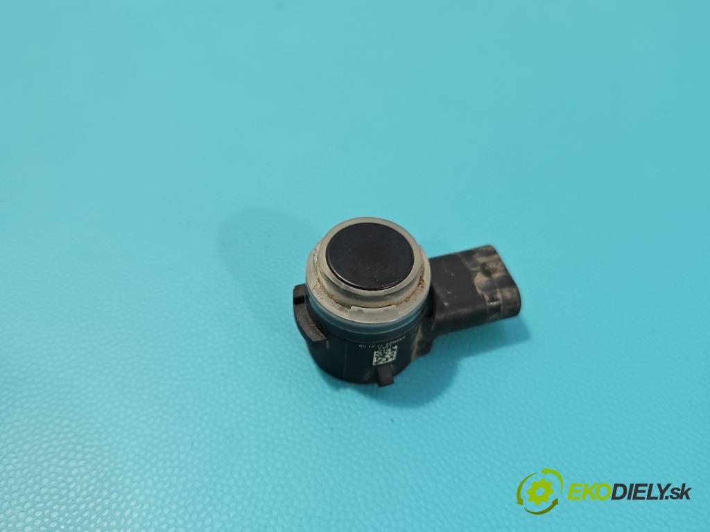 Dacia Duster III 24- 1.2 131 hp manual 96 kW 1199 cm3 5- snímač parkování 284388091R