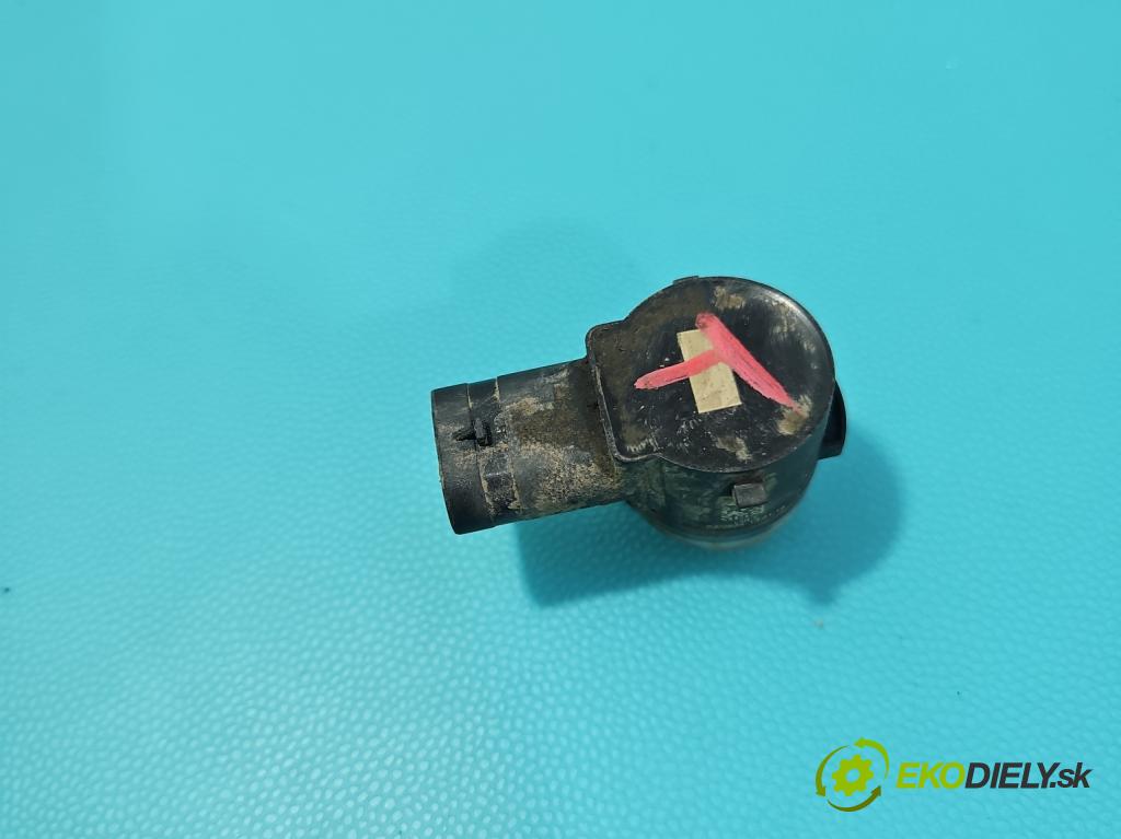 Dacia Duster III 24- 1.2 131 hp manual 96 kW 1199 cm3 5- snímač parkování 284388091R